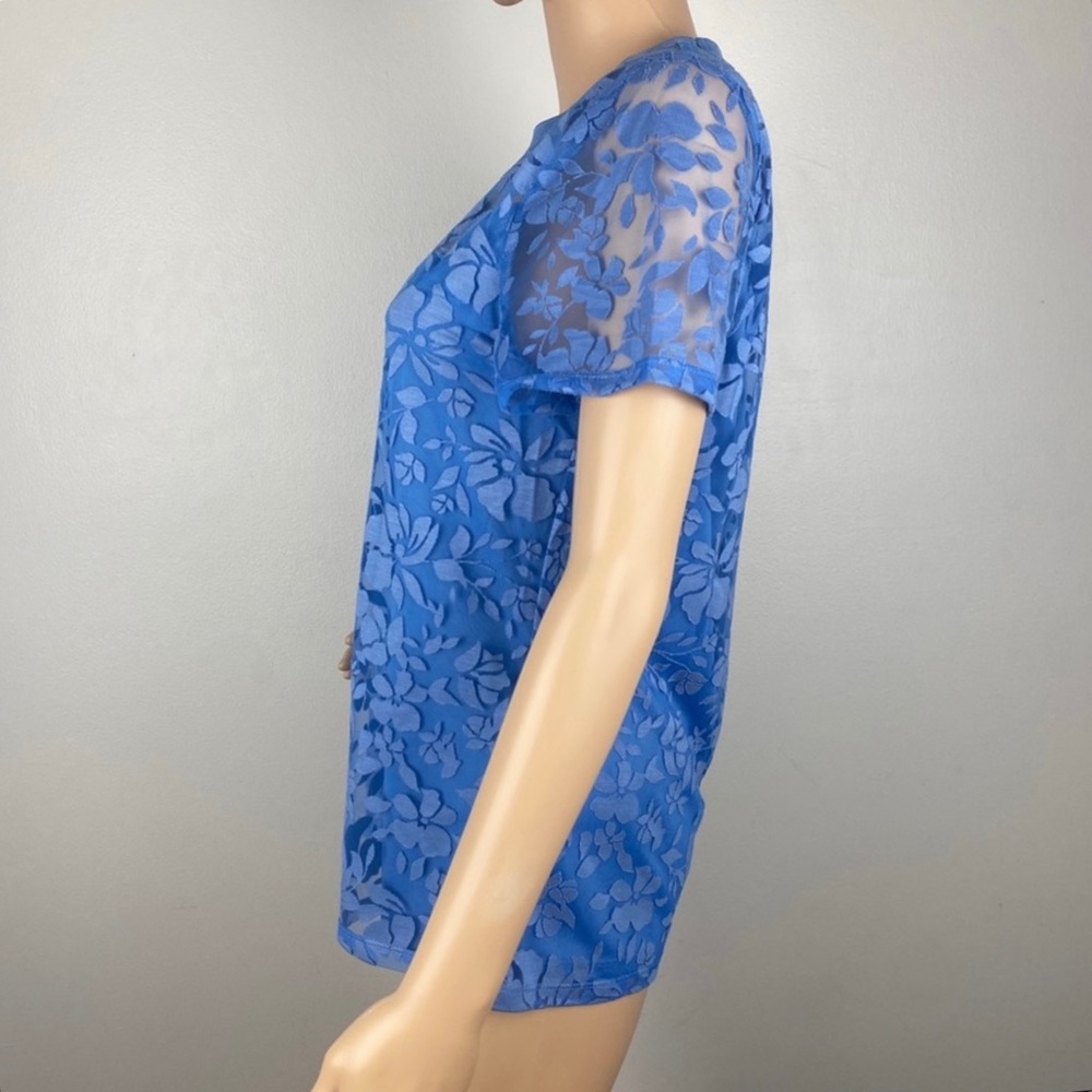 NEW LAUNDRY BY SHELLI SEGAL BLUE FLORAL SHORT SLEEVE TOP - Picture 4 of 5